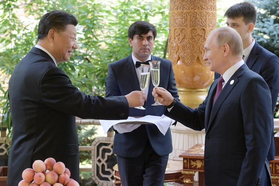 Decoder: The West looks on as Putin pals with Xi Jinping