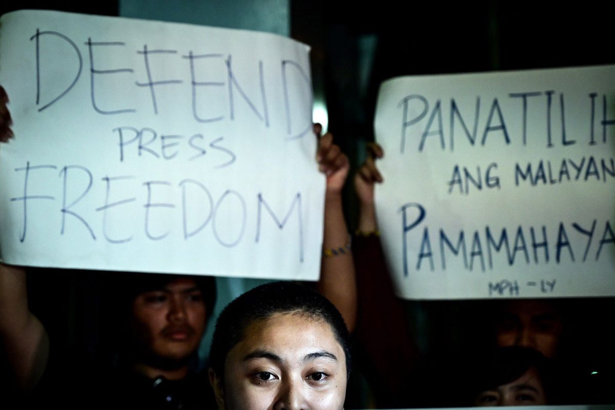 Filipino journalists risk life and freedom to expose truth
