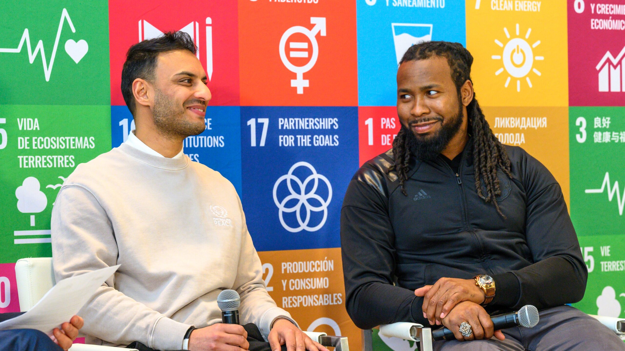 New York, USA, 22 March 2023.  Kashif Mumtaz Siddiqi, former footballer and co-founder of Football for Peace (L) and<br />
Joshua Ricardo Norman, All-Pro NFL Cornerback & founding partner of Football for Peace USA 